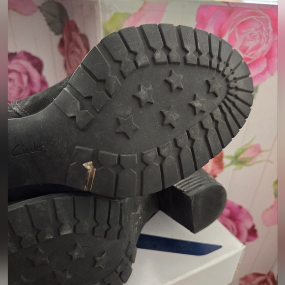 Clarks 3 inch Stacked Heel Suede Boot - USED - Picture 10 of 15